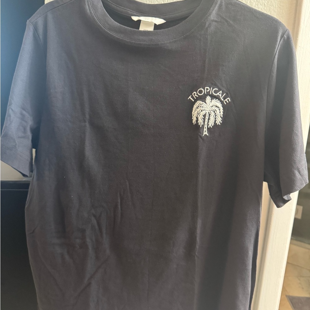 H&M Black Graphic Tee